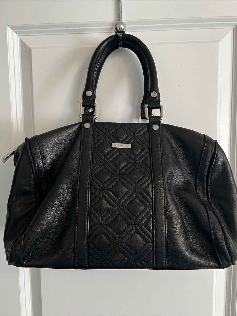 Danier Leather Black Quilted purse